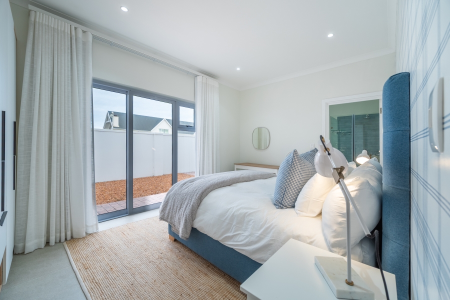 5 Bedroom Property for Sale in St Francis Links Eastern Cape